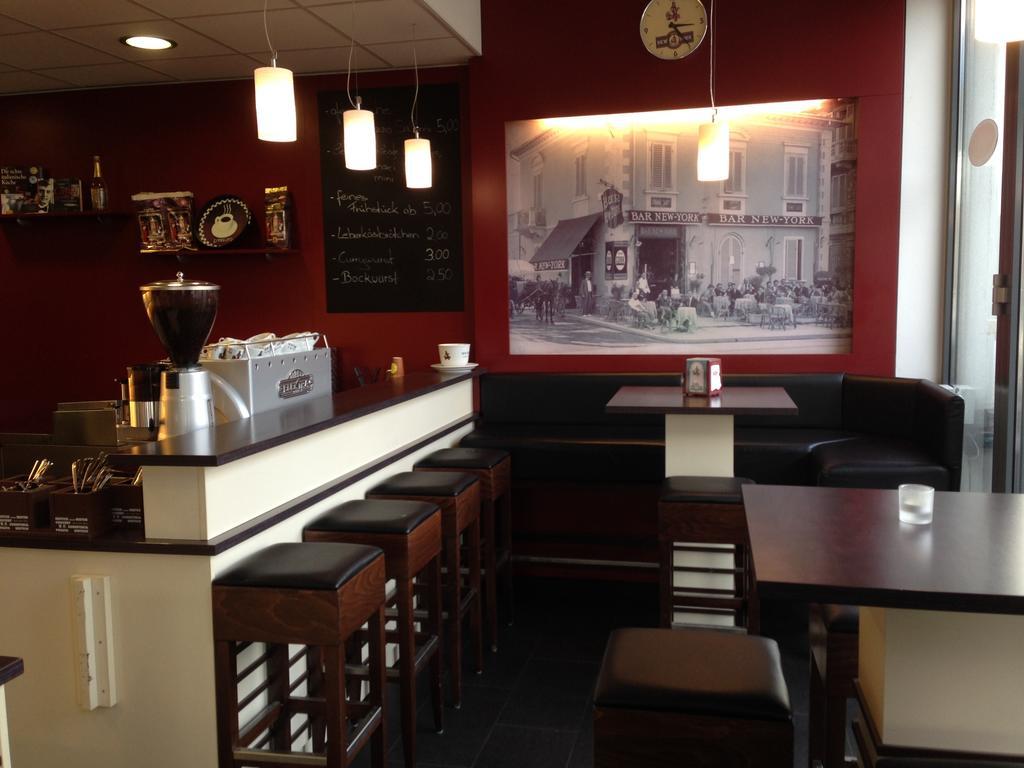 Tankbar'S Hotelchen Heroldsberg Esterno foto